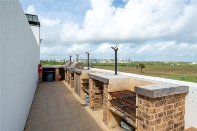 Discover your slice of paradise in this stunning beachfront - photo 34