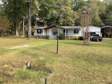 Lake Home For Sale in Eufaula, Alabama