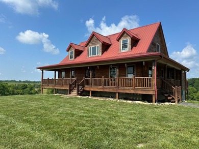 Serenity and privacy define this turnkey equestrian farm just - photo 4