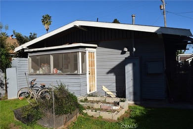 Three unit investment opportunity in Alamitos Beach, just - photo 10