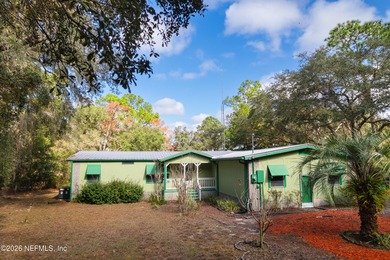 Lake Como - Putnam County Home For Sale in Pomona Park Florida