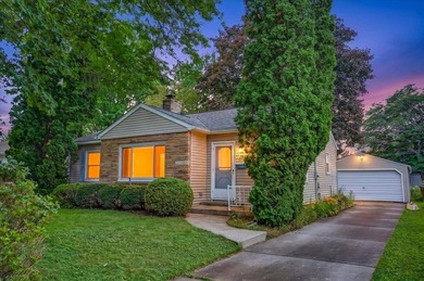 Lake Mendota Home For Sale in Madison Wisconsin