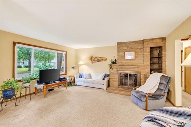 Additional listing photo 1