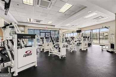 Welcome Home to this gorgeous 1 Bedroom 1 Bath Condo in Midtown