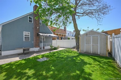 Just listed! This lovingly cared-for, well-maintained detached - photo 17