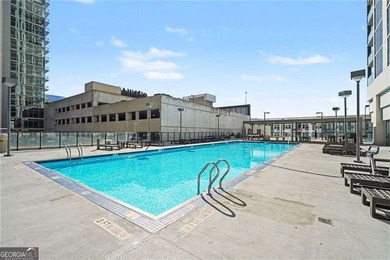 Welcome Home to this gorgeous 1 Bedroom 1 Bath Condo in Midtown