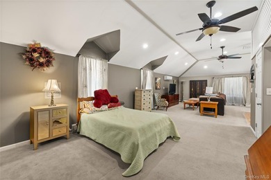 Welcome to 269 Brookville Avenue, Islip! This beautifully - photo 23