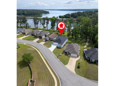 New Construction waterfront home on gently sloping lot on - photo 5