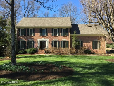 Fort Loudoun Lake Home For Sale in Knoxville Tennessee