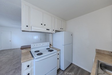 241 Lindero Ave - photo 13