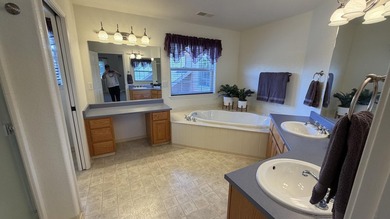 Custom Home on 1.4 Private Acres in the Blue Lake/Glendale Area - photo 17