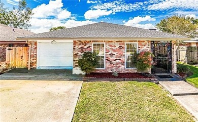Lake Pontchartrain Home For Sale in New Orleans Louisiana