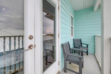 PRIVATE HEATED POOL. GULF VIEWS. NO HOA. 621 Lyndell Lane B is a - photo 31