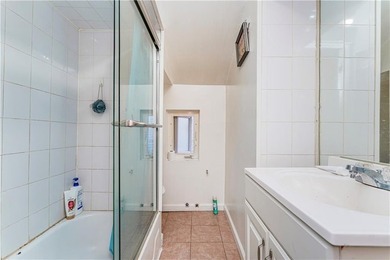 Exceptional detached two-family home in the exclusive gated - photo 31