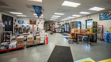 Great commercial building boasting over 4,475 square feet of - photo 6