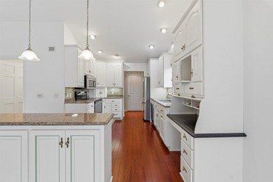Beautiful open concept ranch on the northeast side of the city! - photo 6