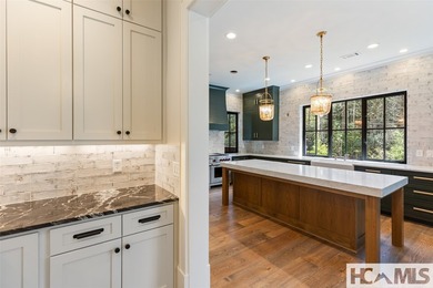 Discover 1875, Highlands' newest luxury neighborhood-an - photo 50