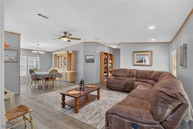 BACK ON THE MARKET AND DID NOT FAIL A HOME INSPECTION!!! THIS - photo 7