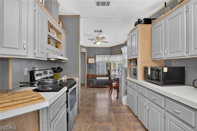 BACK ON THE MARKET AND DID NOT FAIL A HOME INSPECTION!!! THIS - photo 10