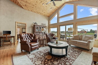 Meticulously maintained and move-in ready, this 6-bedroom - photo 10