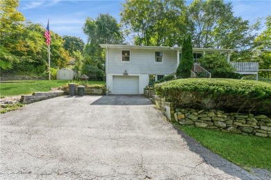 (private lake, pond, creek) Home Sale Pending in Carmel New York