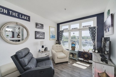 What a view! Light, bright and right on the water! This studio - photo 7