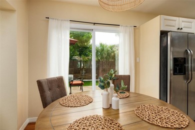 HIGH & DRY. BIG BACKYARD. ZERO FLOOD INSURANCE. Welcome to one - photo 7