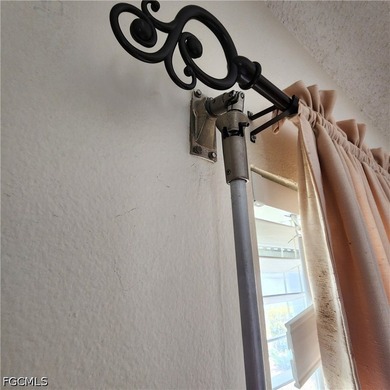 It Is Difficult To Find A Nice Lakefront Condo On The 1st Floor - photo 9