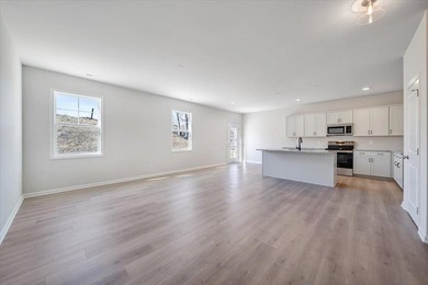 Welcome to King's Pointe, Fairlawn's newest community by Eagle - photo 8