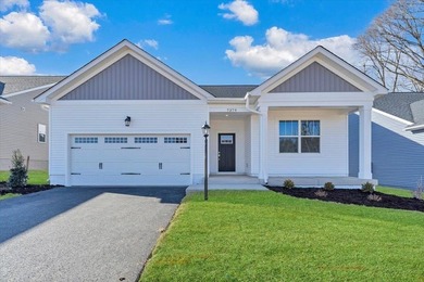 One level living. This spacious home features an open concept - photo 1