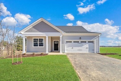 One level living. This spacious home features an open concept - photo 2