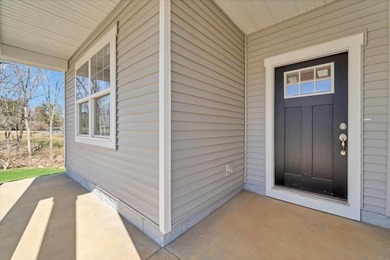 One level living. This spacious home features an open concept - photo 3