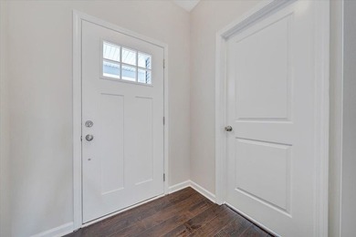 One level living. This spacious home features an open concept - photo 5