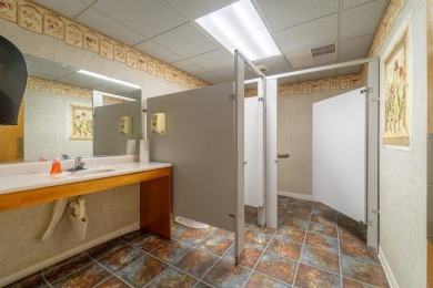 Professional Modular Office Building in Prime In-Town Location