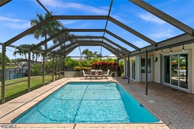 AFFORDABLE GULF ACCESS WATERFRONT POOL HOME ON CAPE CORAL'S - photo 3