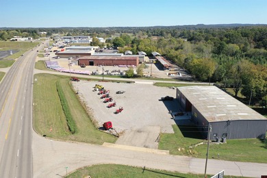 Excellent opportunity to own a 7,000+ sq ft commercial building