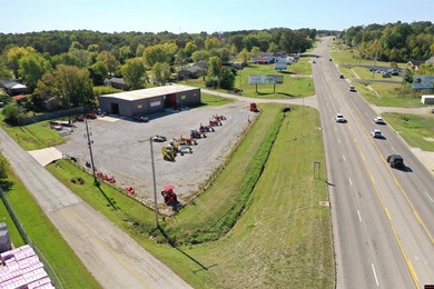 Excellent opportunity to own a 7,000+ sq ft commercial building