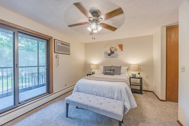 Charming 2 Bed, 2 Bath End-Unit Condo in Prime Bloomington - photo 27