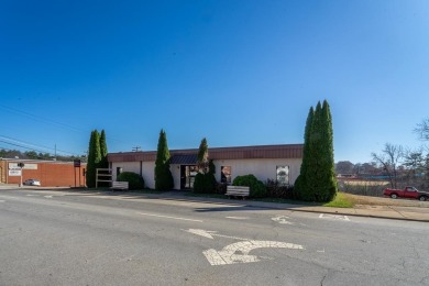 Professional Modular Office Building in Prime In-Town Location