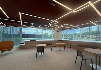 A rare opportunity to acquire a premium standalone corporate - photo 8