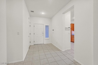 This Huntley floorplan offers smart flexible living with room to