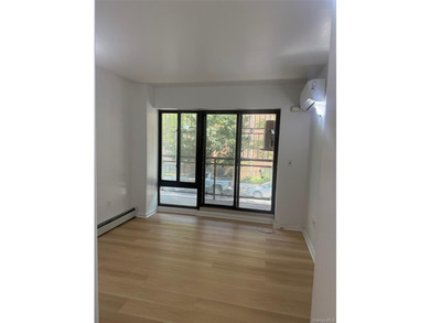 Rare opportunity to own a beautifully maintained 2019-built - photo 3