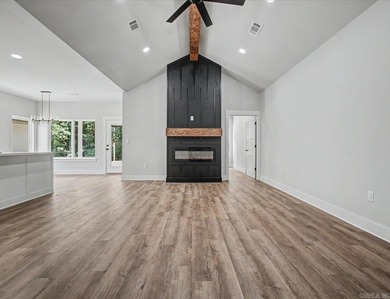 Discover this brand-new home in one of the most desirable areas - photo 3