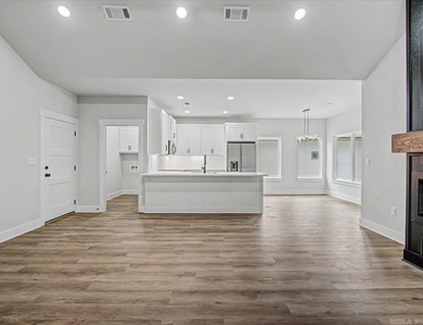 Discover this brand-new home in one of the most desirable areas - photo 4