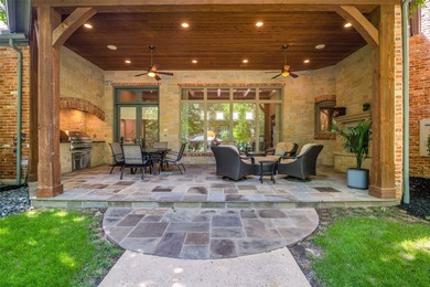 Perfectly positioned on a wooded cul-de-sac lot, this Holmes - photo 30