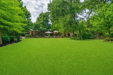 Perfectly positioned on a wooded cul-de-sac lot, this Holmes - photo 31