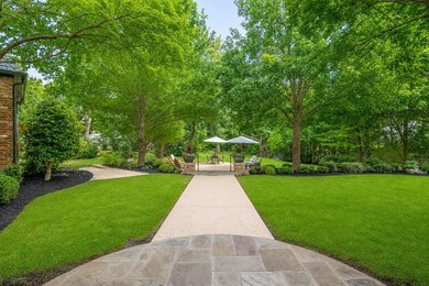 Perfectly positioned on a wooded cul-de-sac lot, this Holmes - photo 34