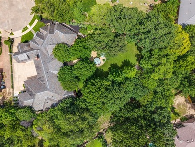Perfectly positioned on a wooded cul-de-sac lot, this Holmes - photo 37