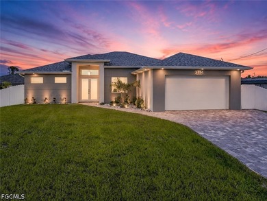 Private Outdoor Oasis Featuring a Heated Pool. Enjoy your own - photo 1