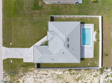 Private Outdoor Oasis Featuring a Heated Pool. Enjoy your own - photo 7